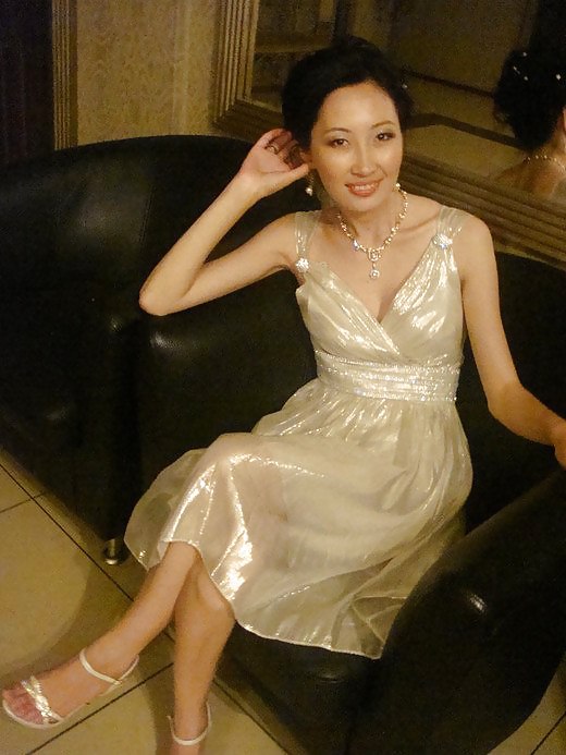 Dulce y sexy asiático kazakh niñas #22
 #23127807