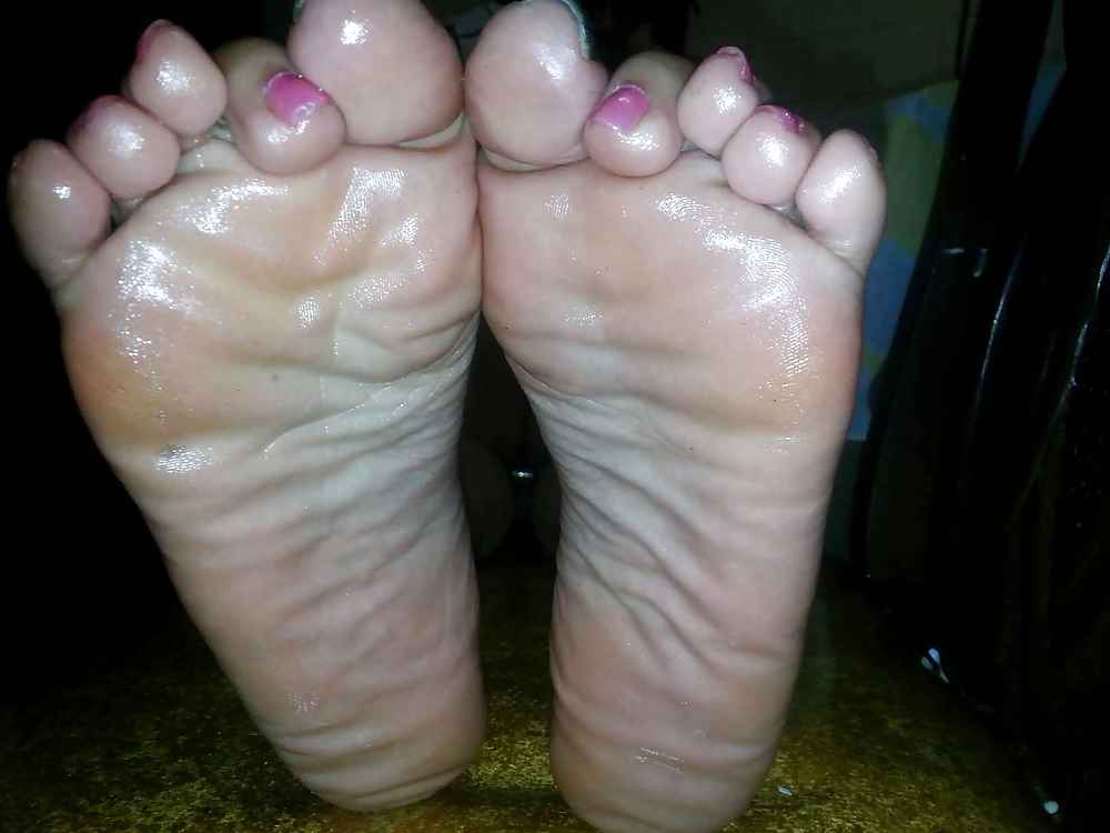 Dumb smut bitch part 2, her soles!!!!!
 #36306014