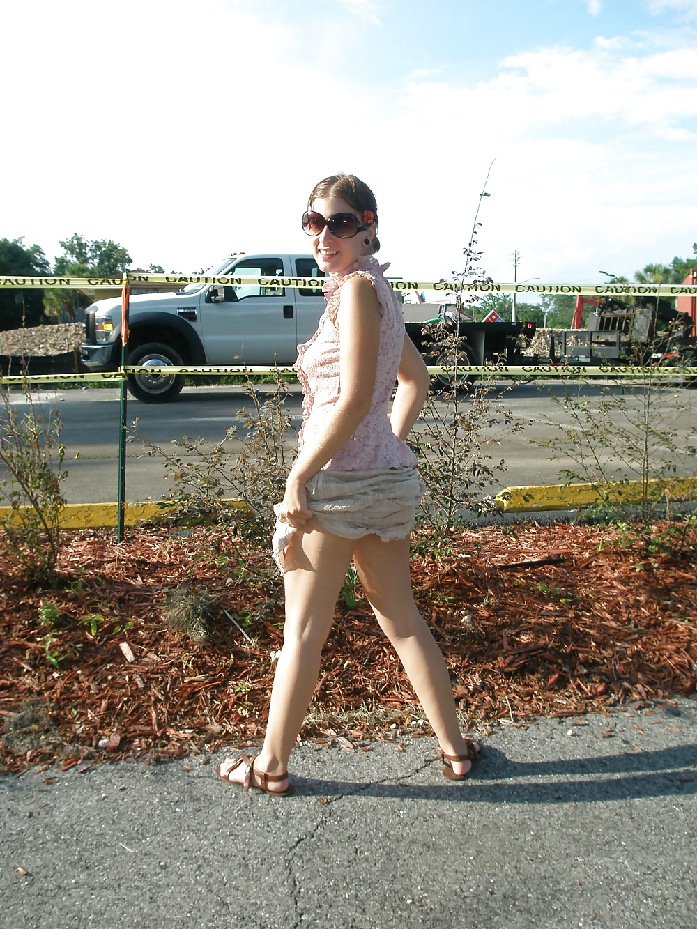 Wife Likes to Be Nude in Public #39012924