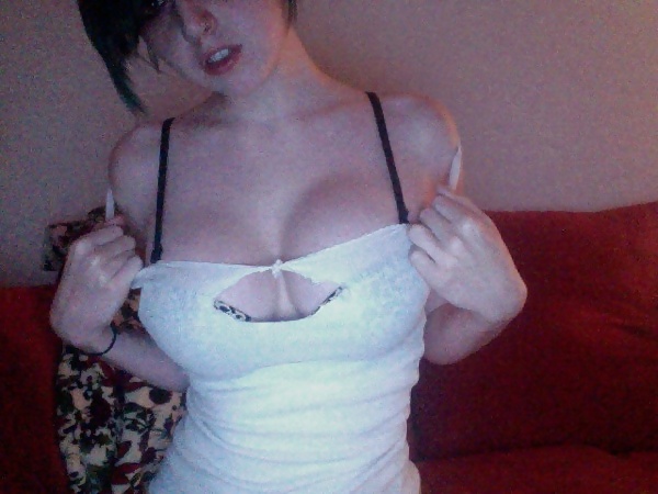 Strip amateur
 #35822377