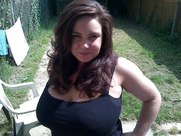 Bouncy Dani #26003097