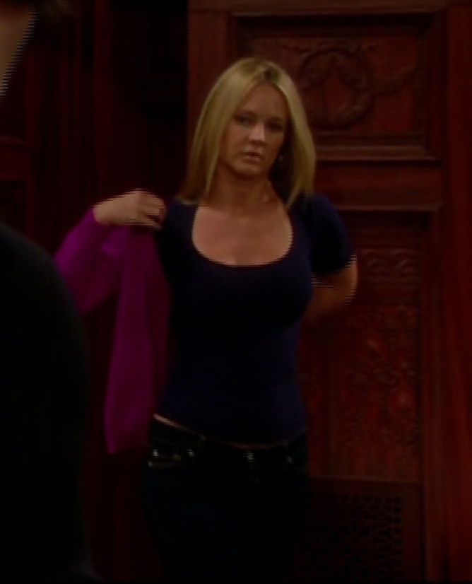 Sharon Case - Sharon Newman #23411624