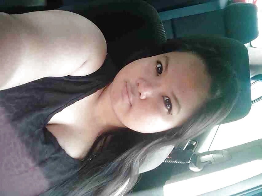Nurul afiqah
 #30041695