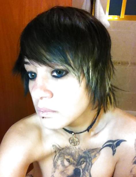Dika rocker tato para tributos
 #35471935