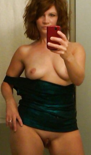 Sexy Divorced MILF I Met Online #40223979