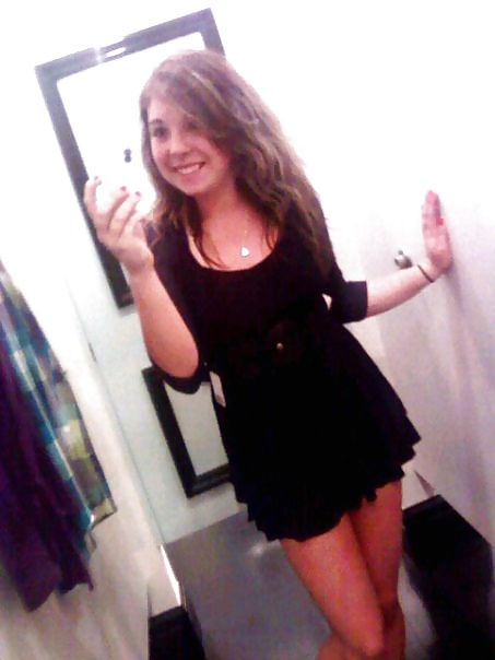 Kathie joven caliente 
 #38827770