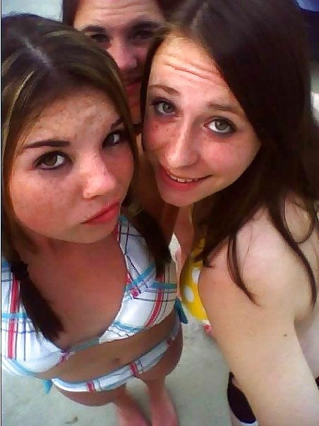 Kathie joven caliente 
 #38827778