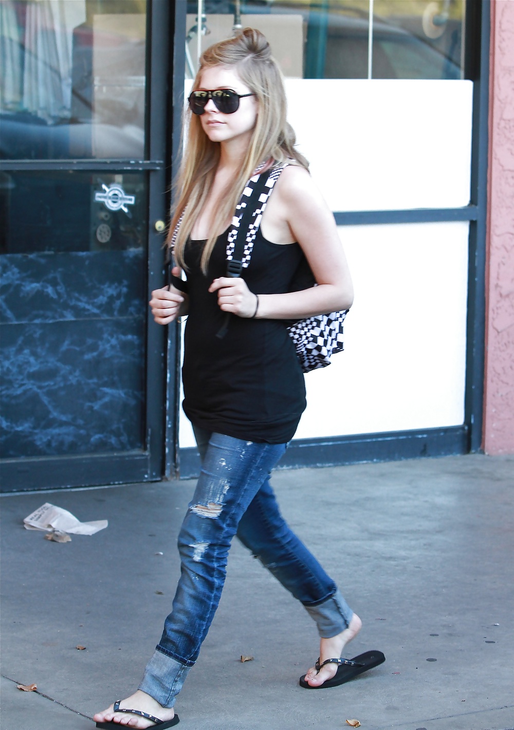 Avril lavigne splendidi piedi
 #33690704