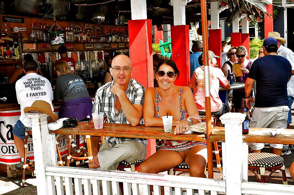 Public Viewing -376- #24753930
