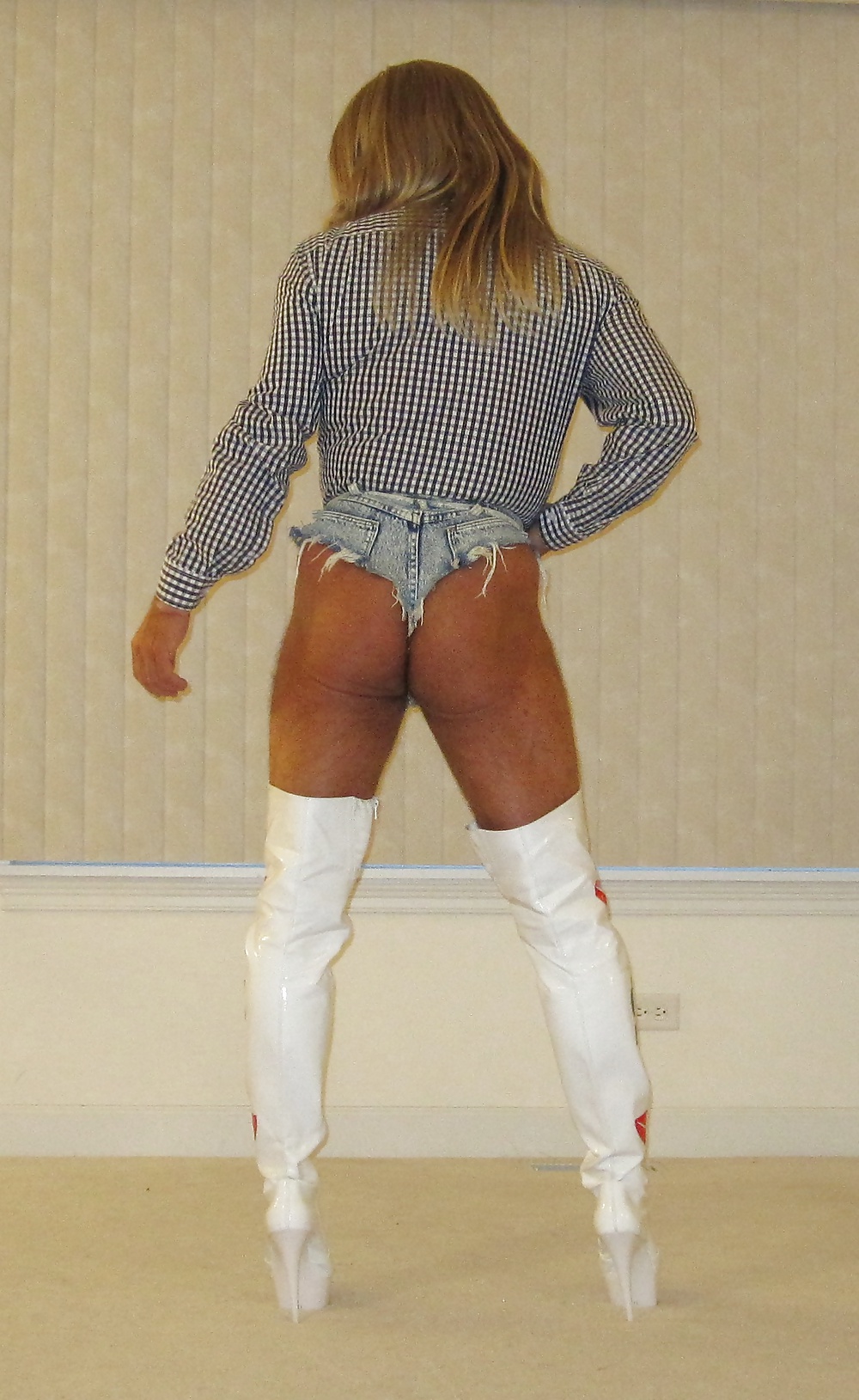 Tanned Blonde Crossdresser in Daisy Dukes and Thigh Boots #24745494