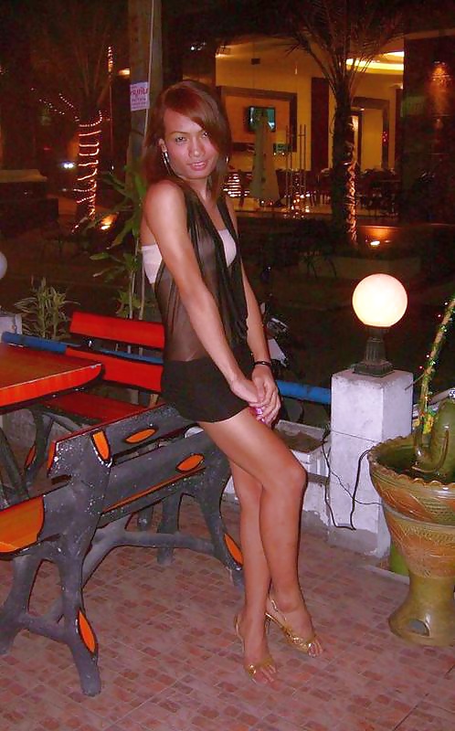 Ladyboys de Pattaya
 #28596799