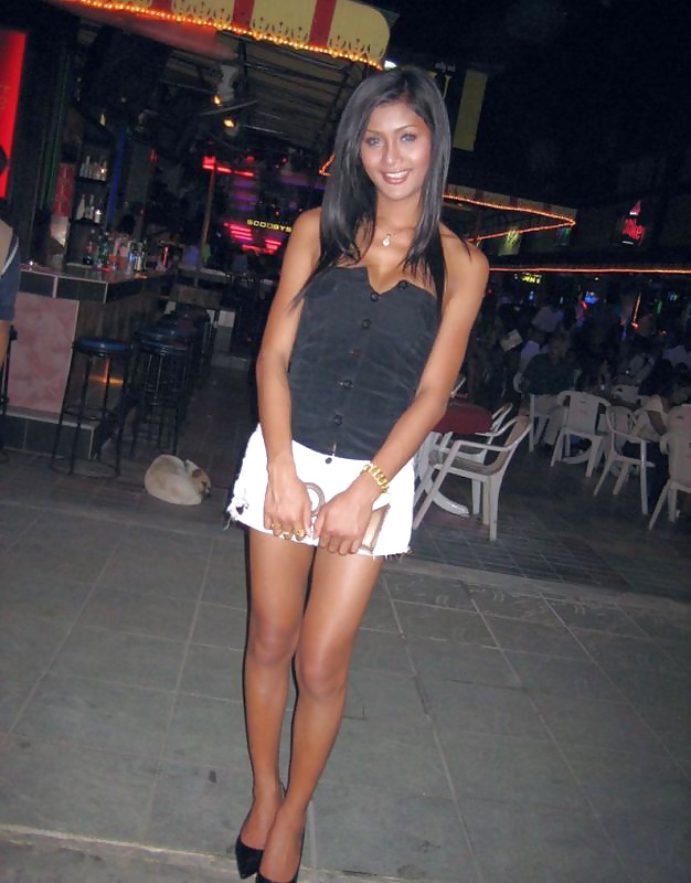 Ladyboys de Pattaya
 #28596967