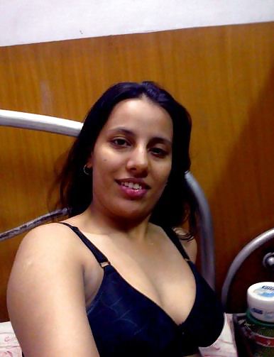 Nedjma salope algerienne ex girlfriend algerian slut #23901778