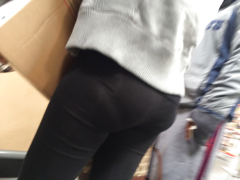 MILF Ass Yoga Pants #39287649