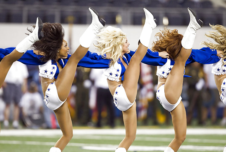 Sexy cheerleaders 1 por slave2pussy
 #24409693