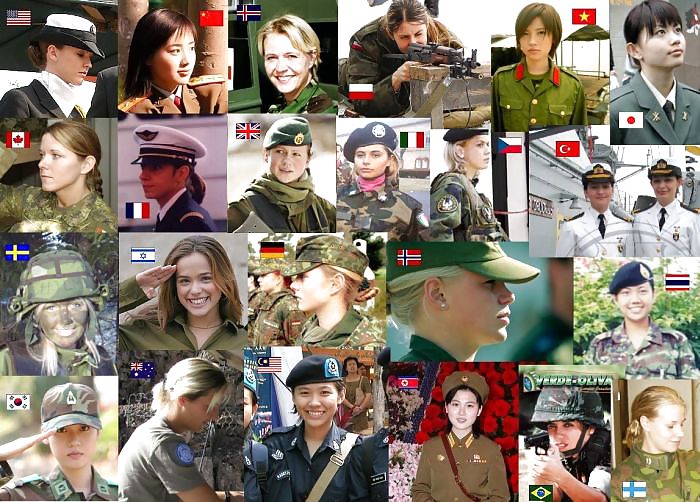 Women in uniform #23069031