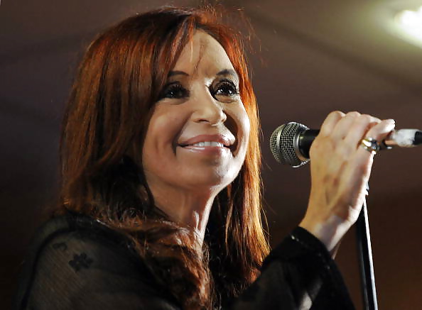 Cristina kirchner-diosa madura
 #29898905