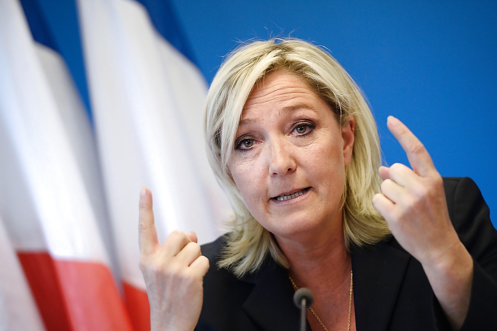 J'adore Tout Simplement Conservatrice Déesse Marine Le Pen #29503092