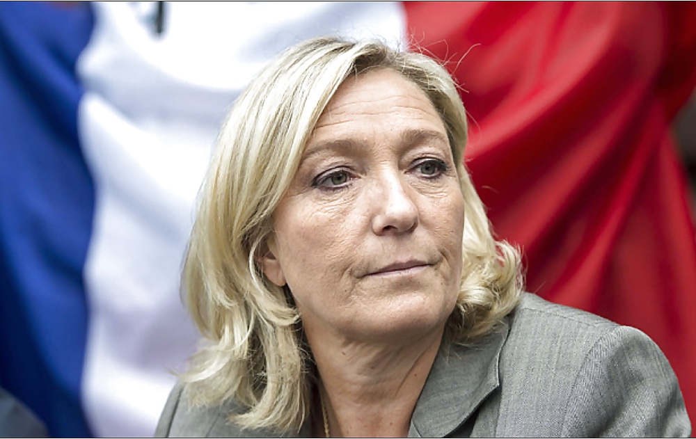 J'adore Tout Simplement Conservatrice Déesse Marine Le Pen #29503119