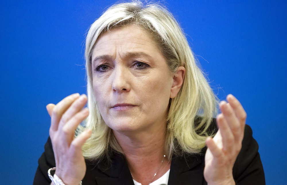 J'adore Tout Simplement Conservatrice Déesse Marine Le Pen #29503182