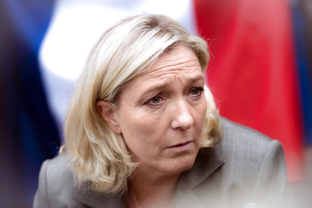 J'adore Tout Simplement Conservatrice Déesse Marine Le Pen #29503252