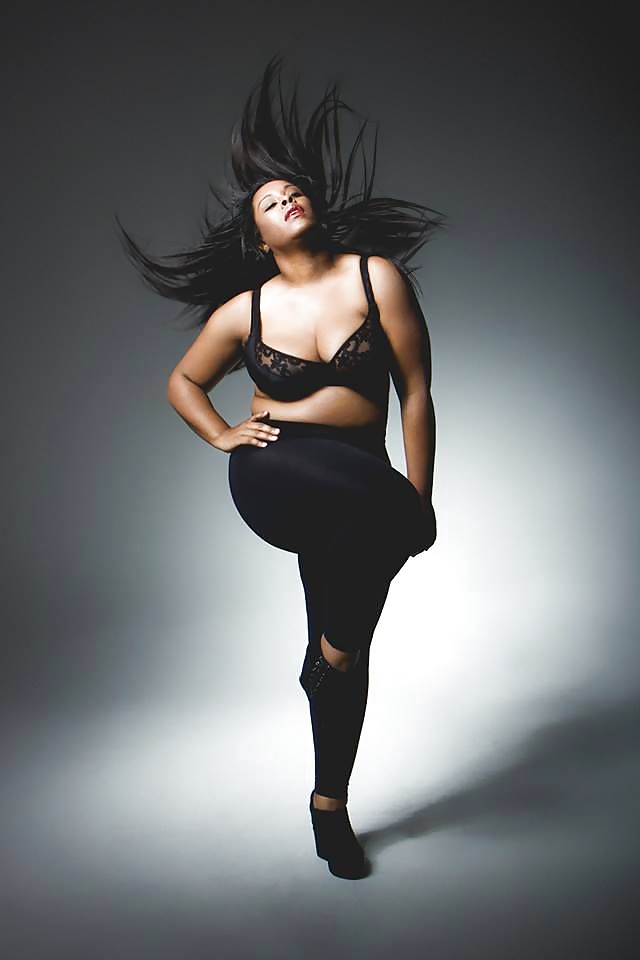 Plus Size Model Goddess: Sommer Green #33682607