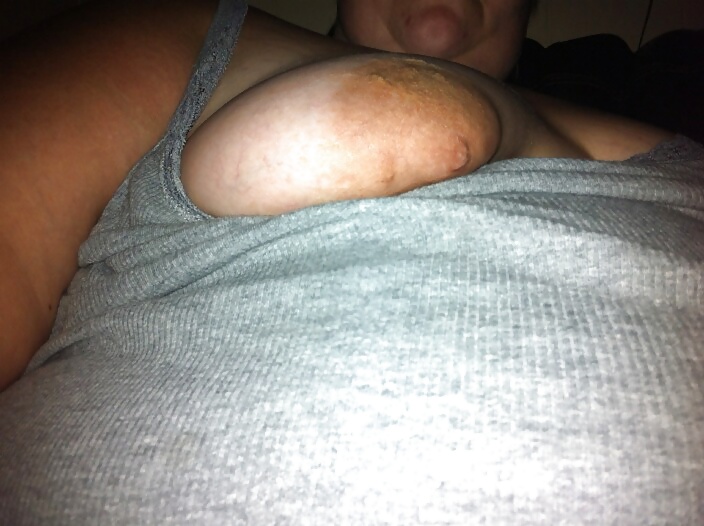 Hubby taking a few pics of me as i am giving him a BJ #31988962