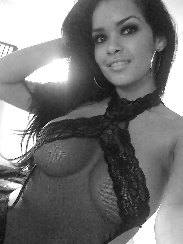 Week9-Underboob #39301598