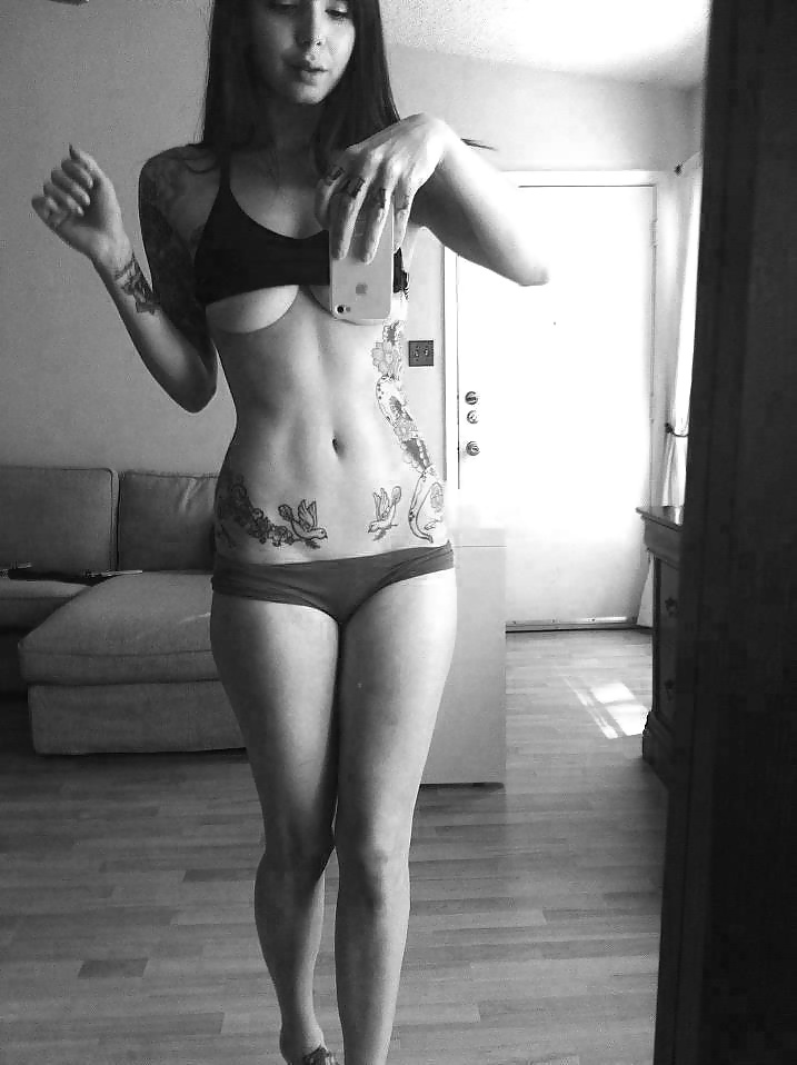 Week9-Underboob #39301783