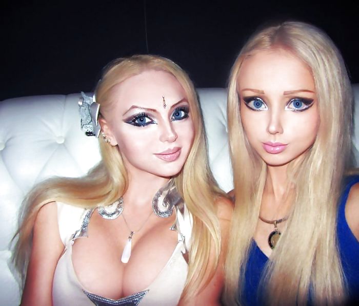 Valeria lukyanova e olga dominika oleynik 
 #24654610