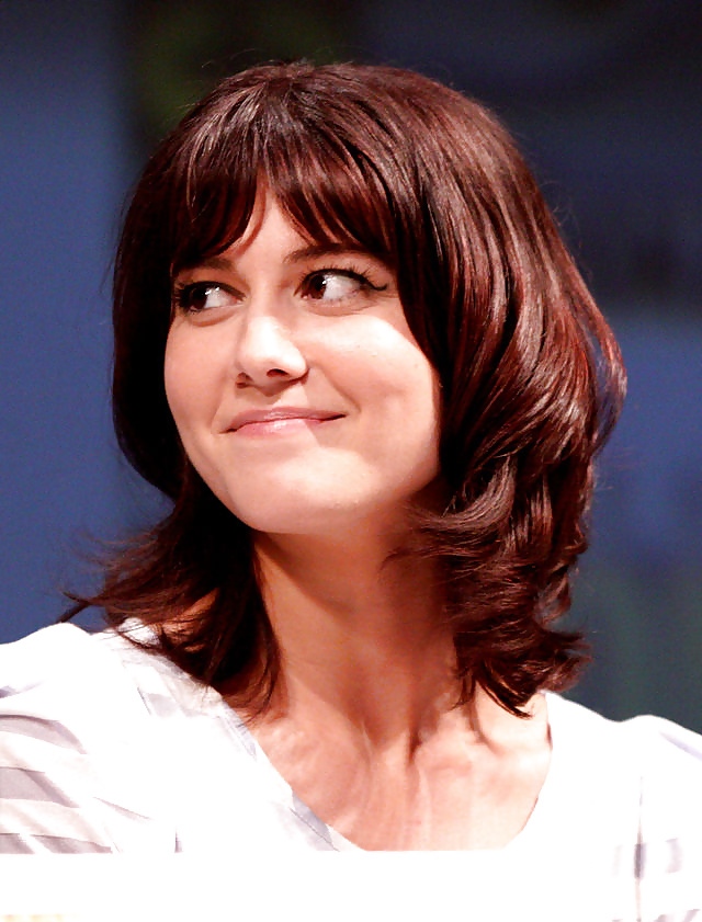 Mary Elizabeth Winstead collection  #30122240