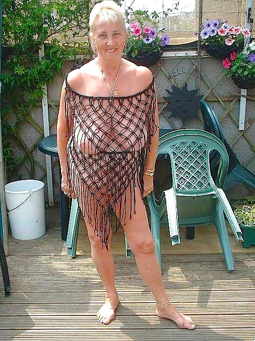 Pawg: once u had meat u will never go back 2 bones #45
 #29796601