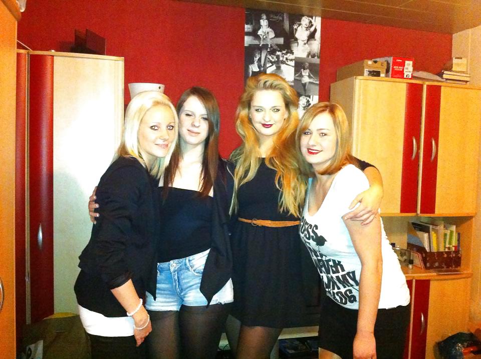 スヴェンジャ
 #23817728