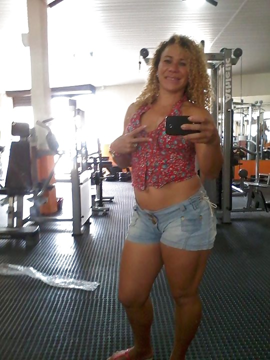 Brasilianisches Fitness #28827325