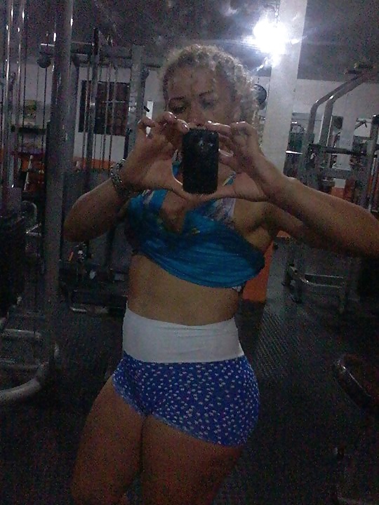 Fitness brasileño
 #28827395