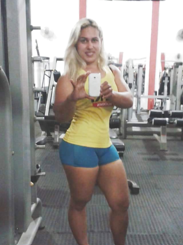 Fitness brasileño
 #28827662