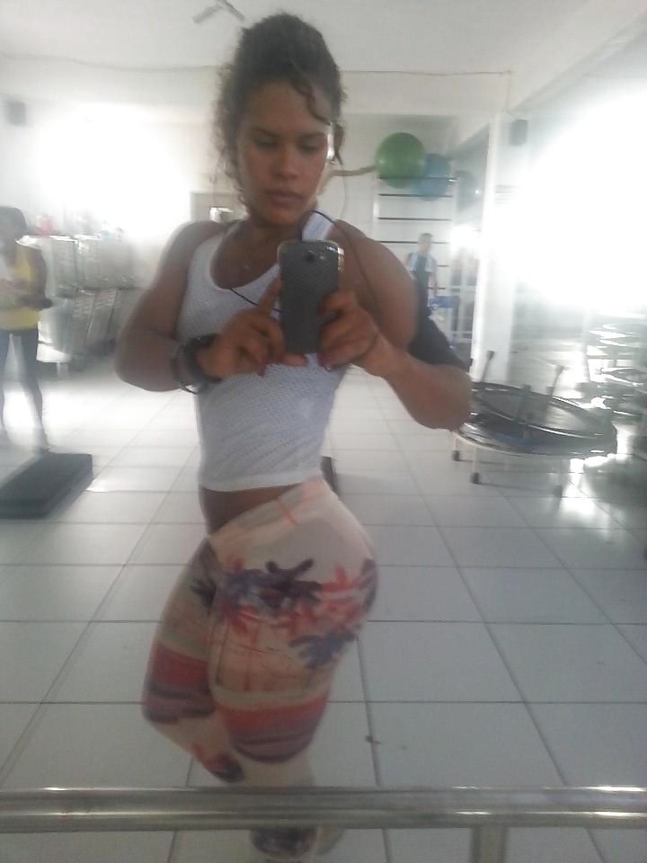 Brasilianisches Fitness #28827825