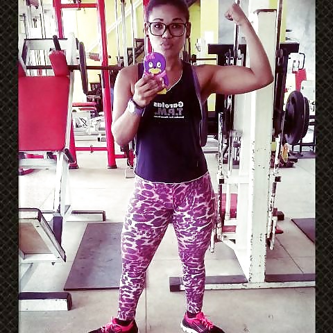 Fitness brasiliano
 #28827966