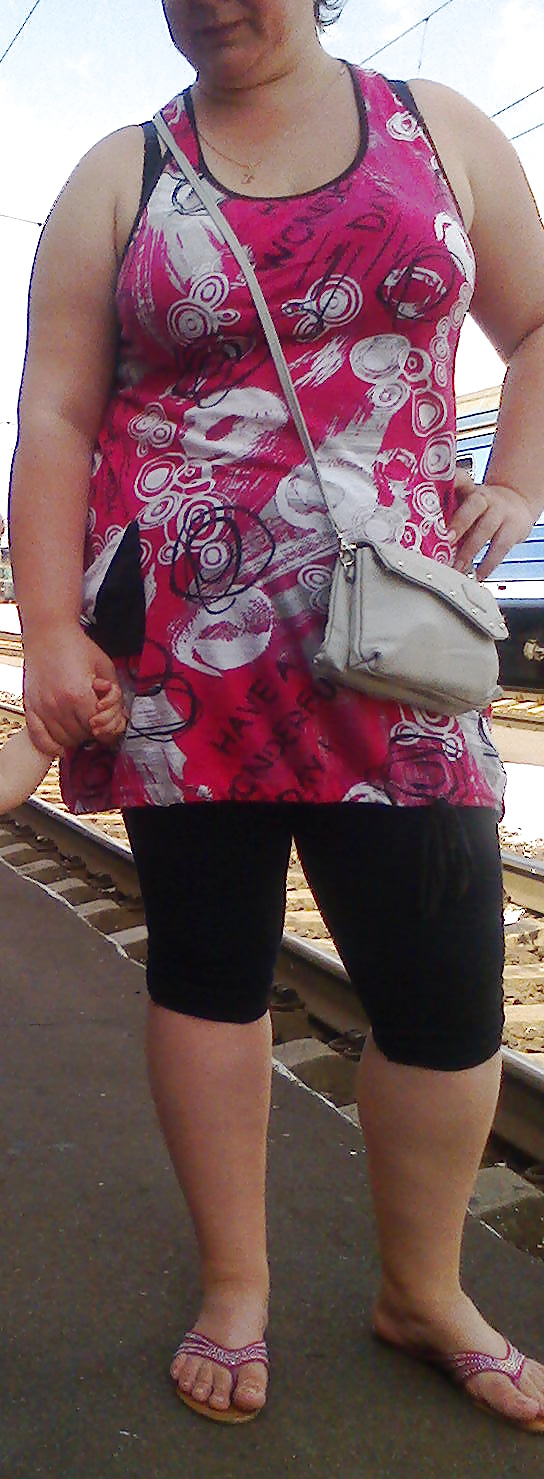 私の尻軽女房 2
 #32355592