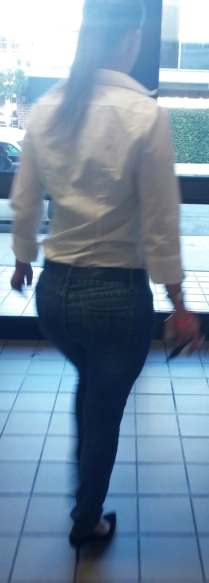 Great ass in jeans at work  #32839412