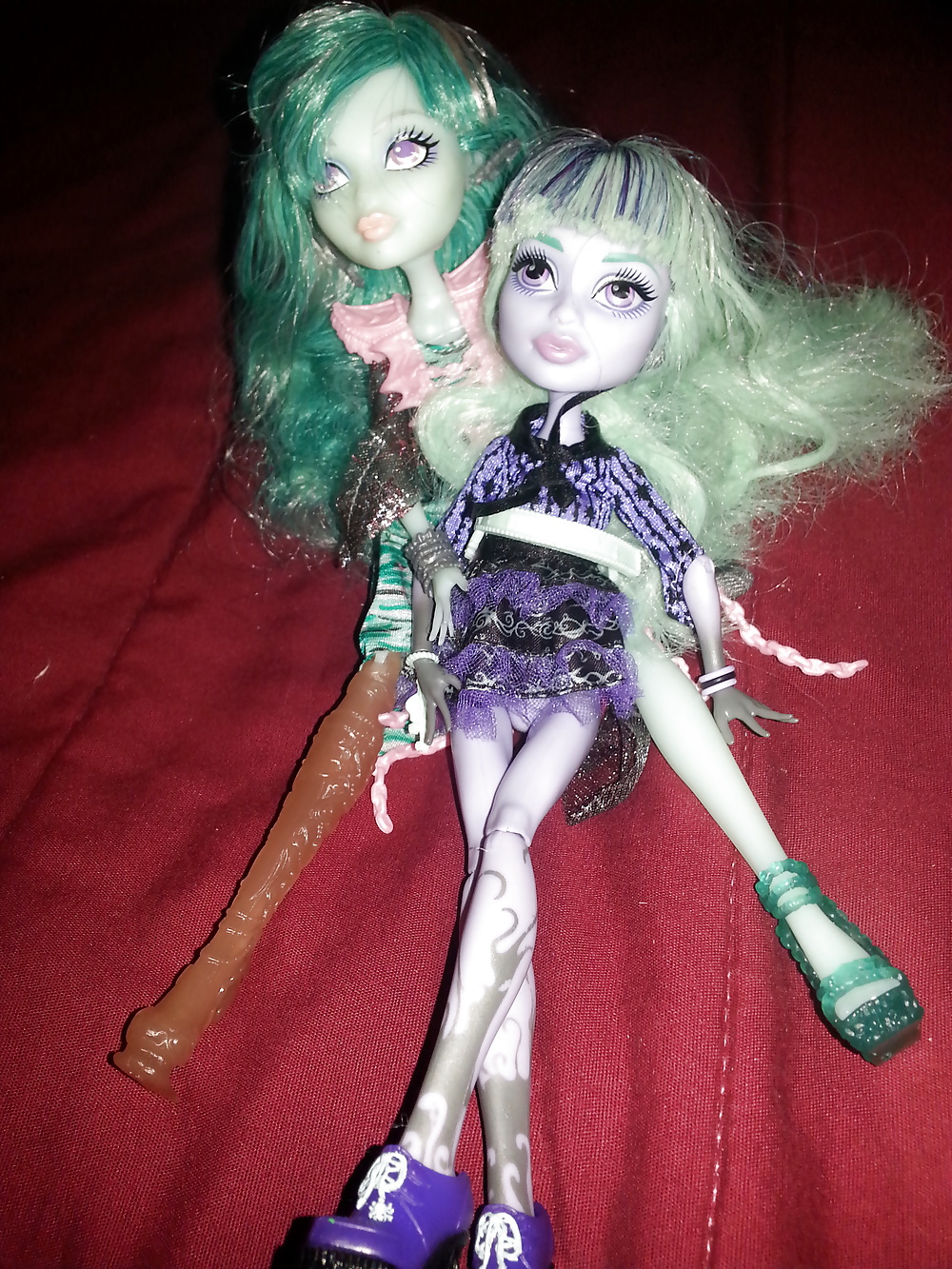 A Monster High Haunting (Dolls) #39635698