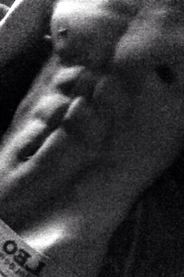 Qui veut en voir + ? 
 #40372205