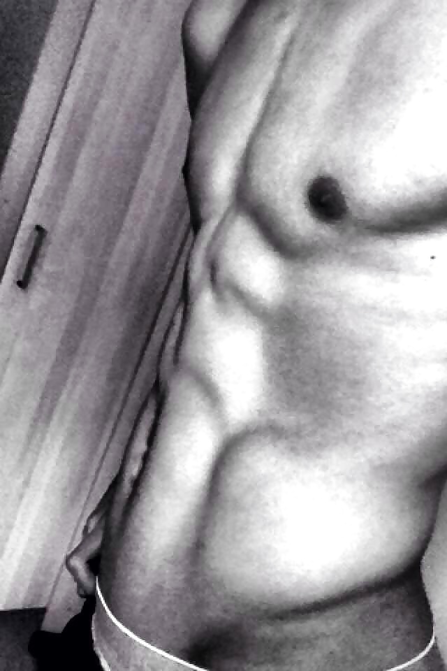 Qui veut en voir + ? 
 #40372239