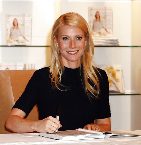 Gwyneth paltrow
 #32440361