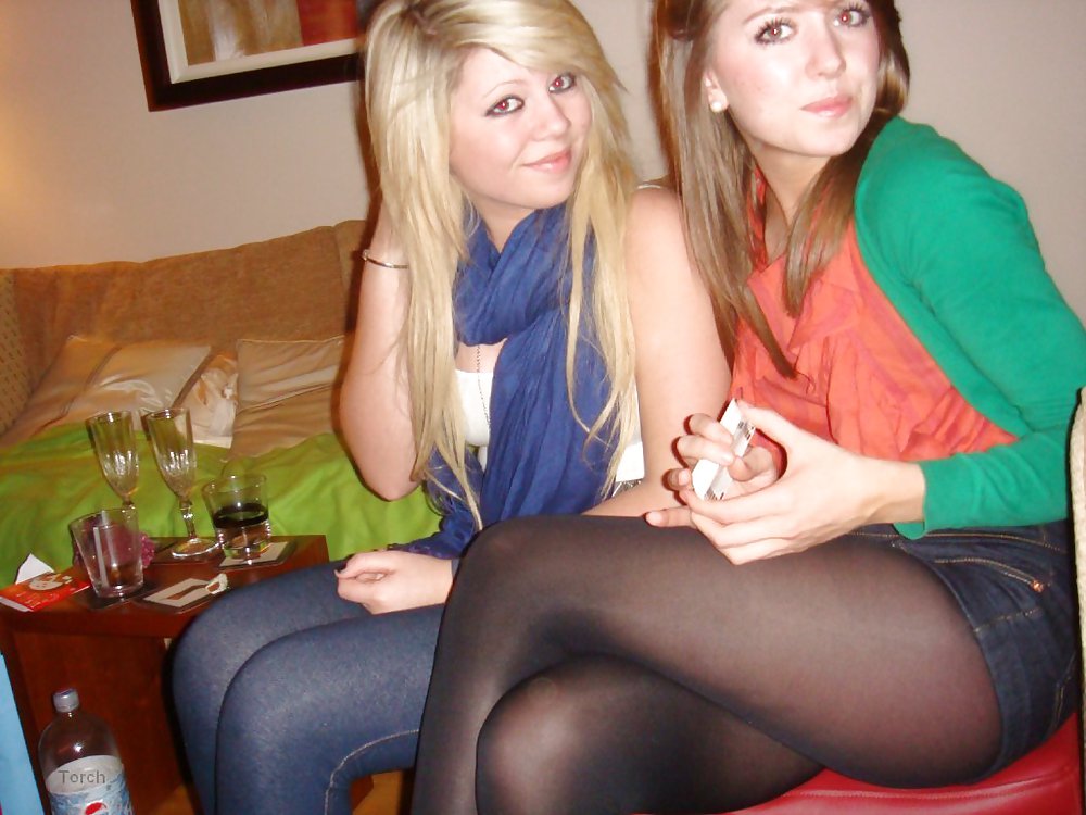 スラットティーンズ フェイスブック
 #23095047