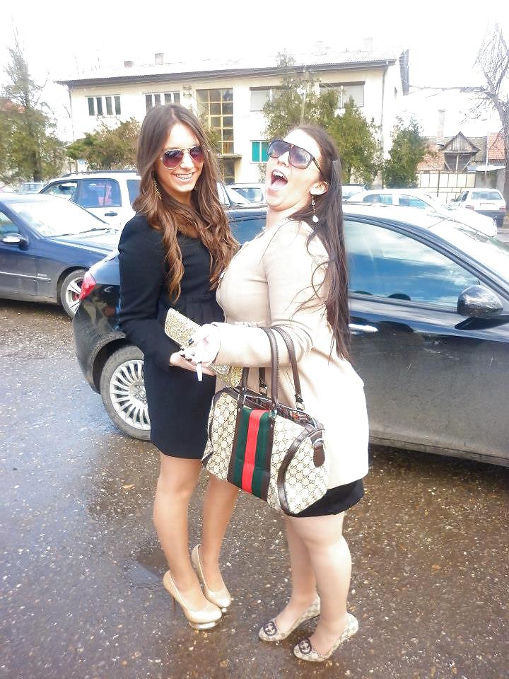 スラットティーンズ フェイスブック
 #23095295