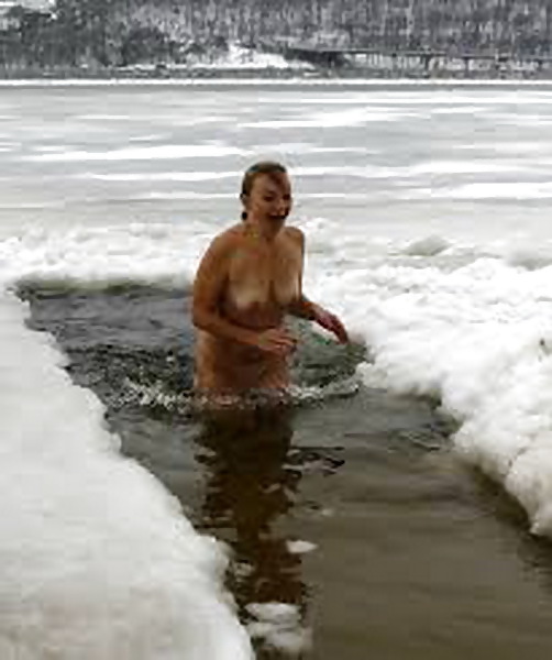 Russian Epiphany bathing! Amateur! #24778538