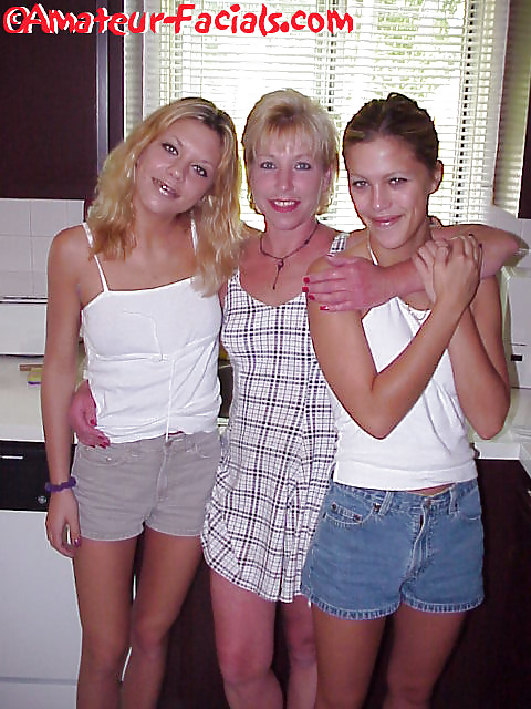 Acción familiar
 #39790023