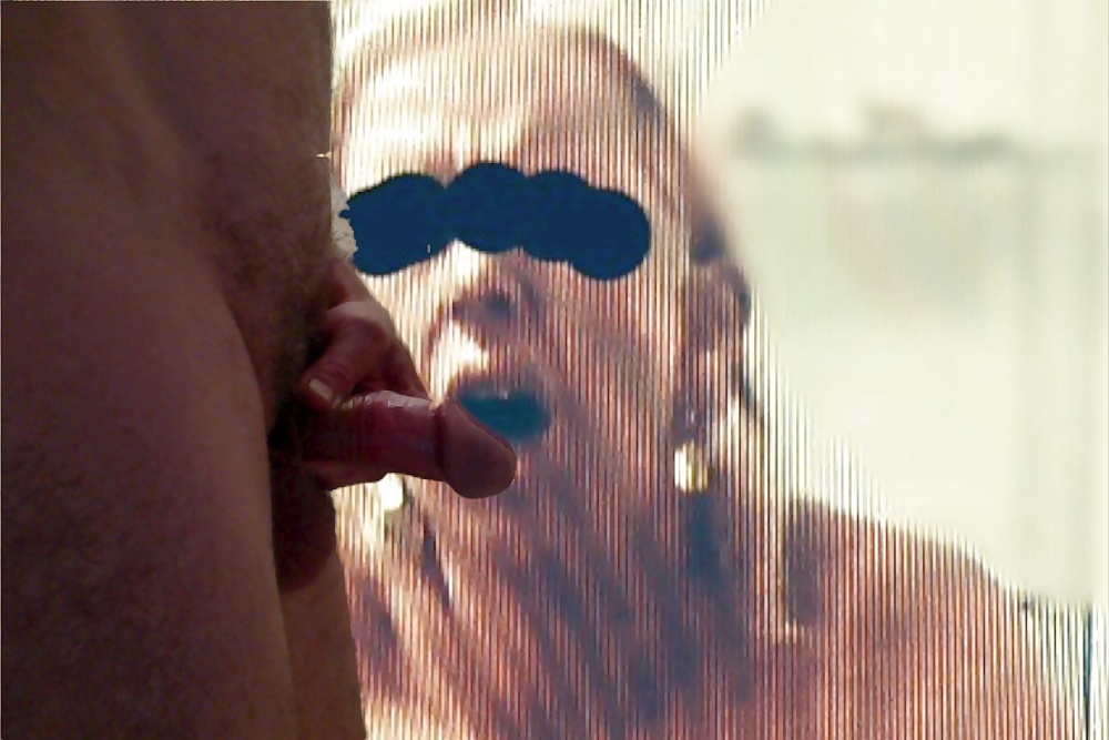 Disfrutando de tu mujer
 #30493662