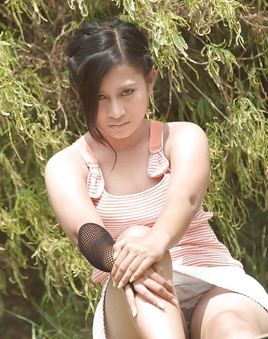 Icha Tunjuk Meki #25225831